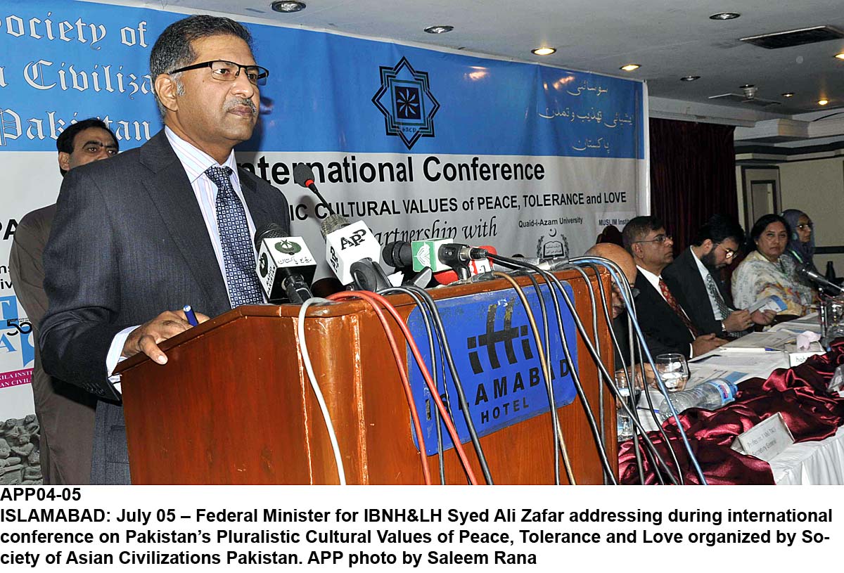APP04-05InfoMinister-Islamabad