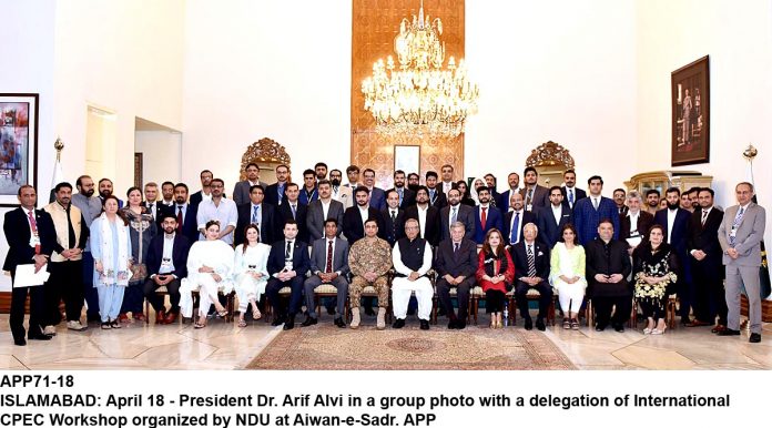 APP71-18President-Islamabad