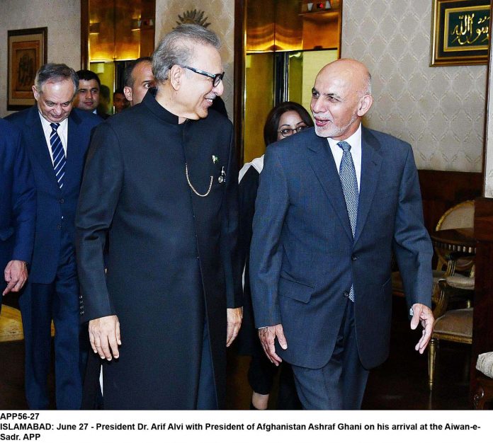APP56-27President-Islamabad
