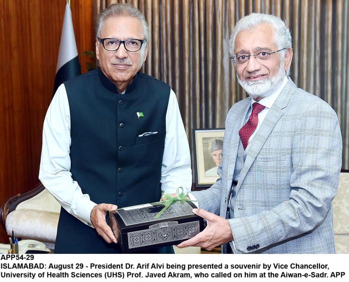 APP54-29President-Islamabad