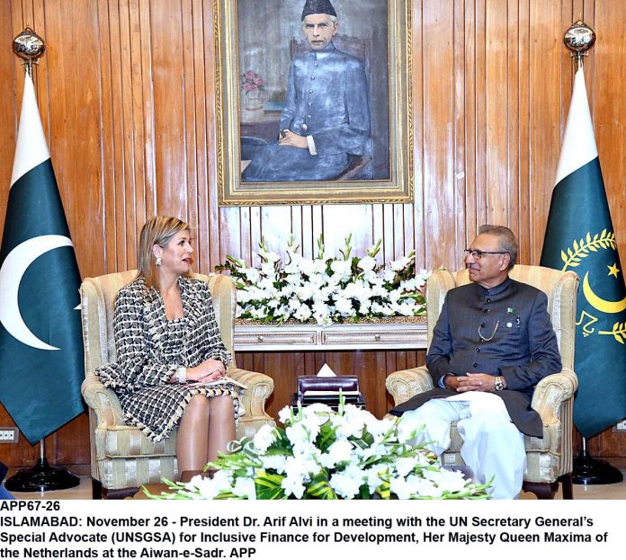 APP67-26President-Islamabad