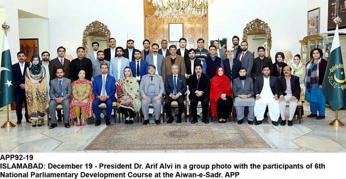 APP92-19President-Islamabad