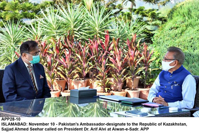 APP28-10President-Islamabad