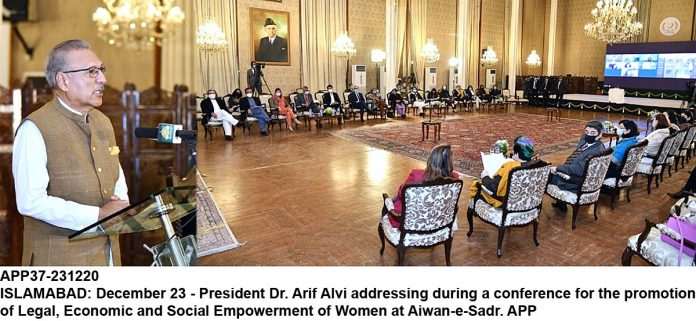 APP37-231220President-Islamabad
