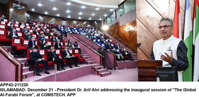 APP42-211220President-Islamabad