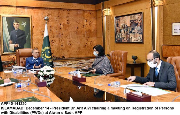 APP45-141220President-Islamabad