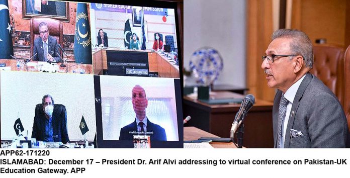 APP62-171220President-Islamabad