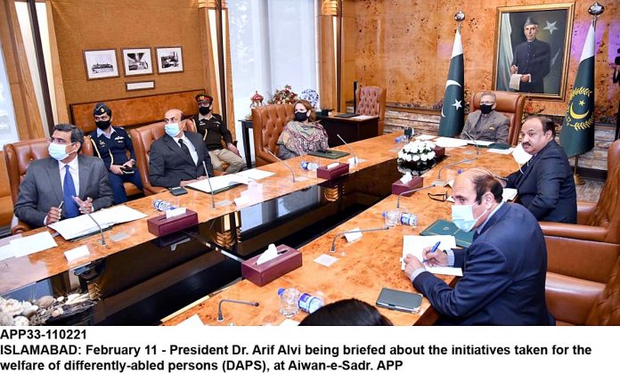 APP33-110221President-Islamabad