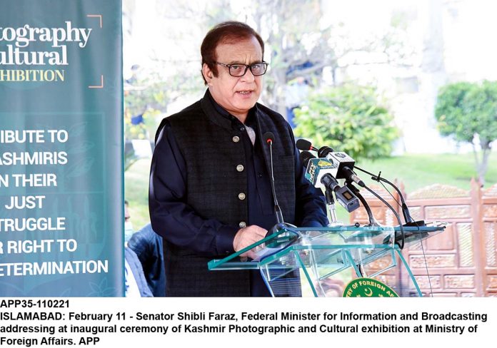 APP35-110221InfoMinister-Islamabad