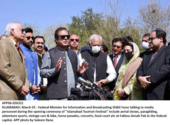 APP06-050321InfoMinister-Islamabad
