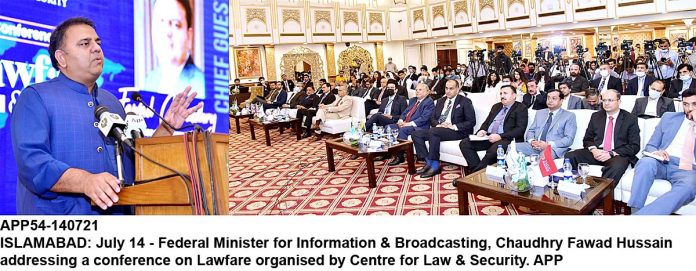 APP54-140721InfoMinister-Islamabad