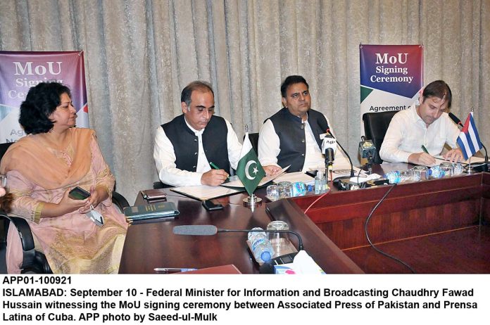 APP01-100921Infominister-Islamabad