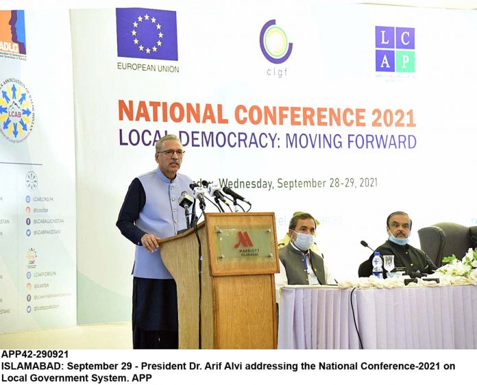 APP42-290921President-Islamabad