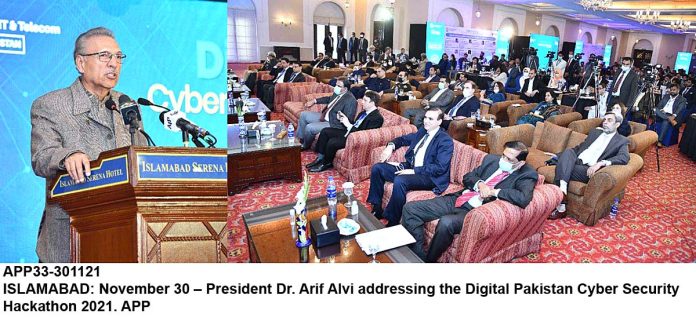 APP33-301121President-Islamabad