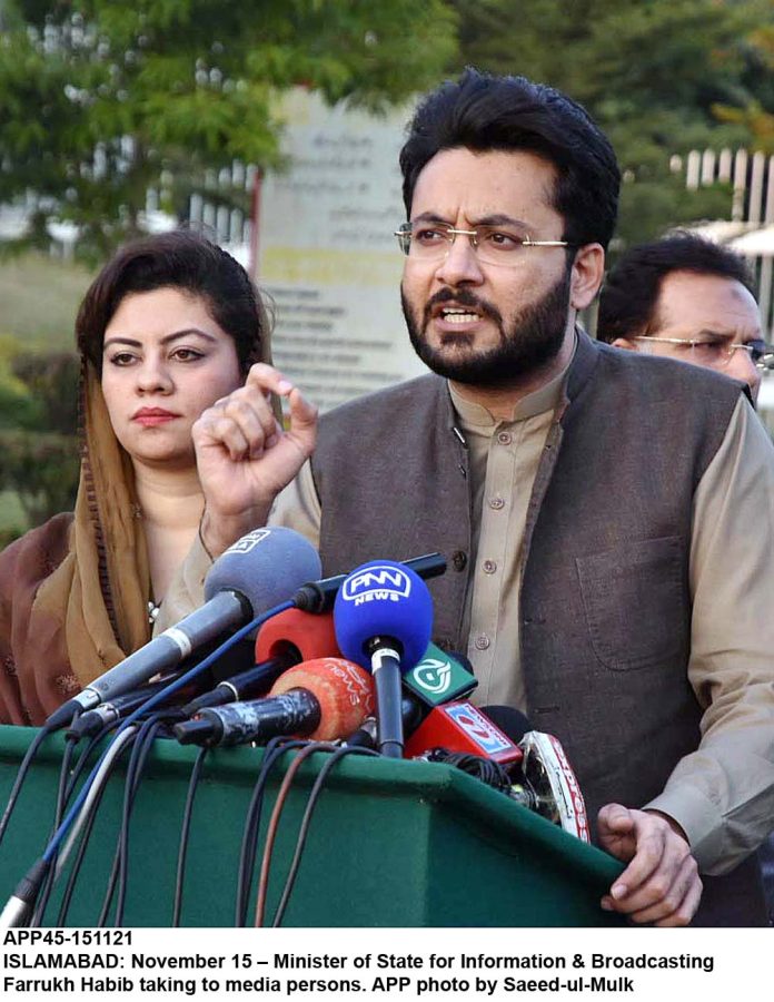 APP45-151121Islamabad