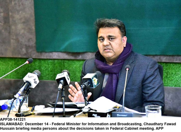 APP38-141221Infominister-Islamabad