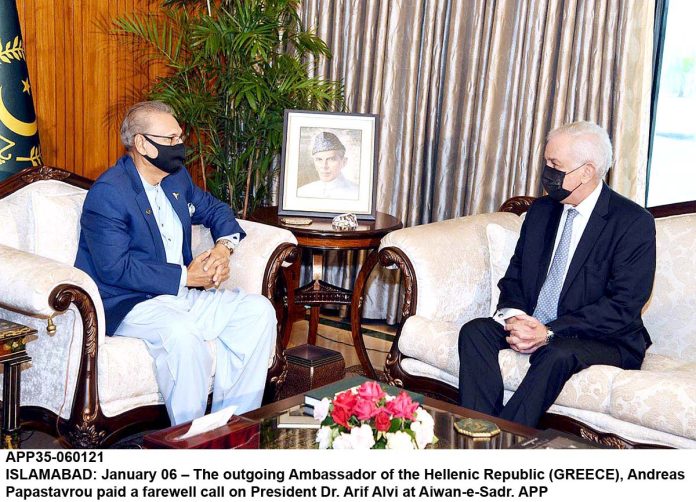 APP35-060122President-Islamabad