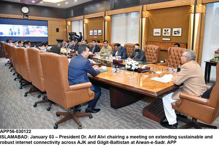 APP56-030122President-Islamabad
