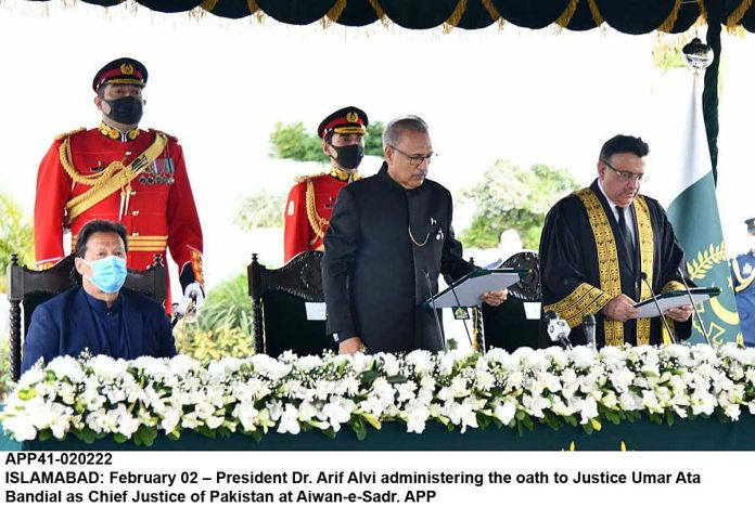 APP41-020222President-Islamabad