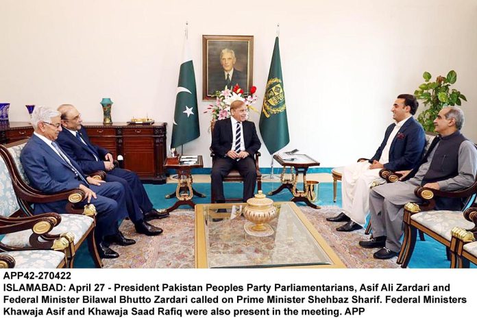 APP42-270422PM-Islamabad