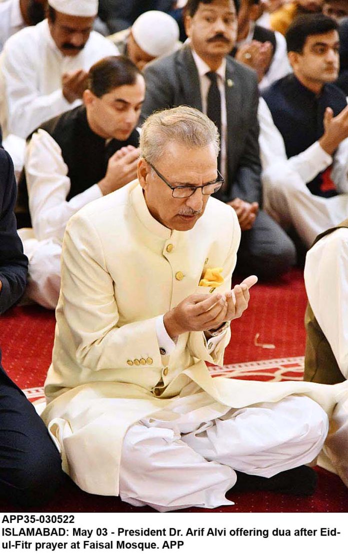 APP35-030522President-Islamabad
