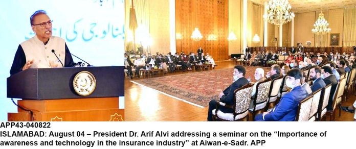 APP43-040822President-Islamabad