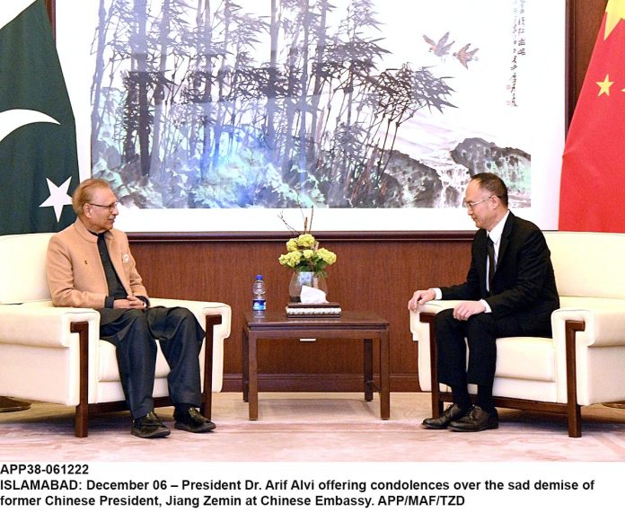 APP38-061222President-Islamabad
